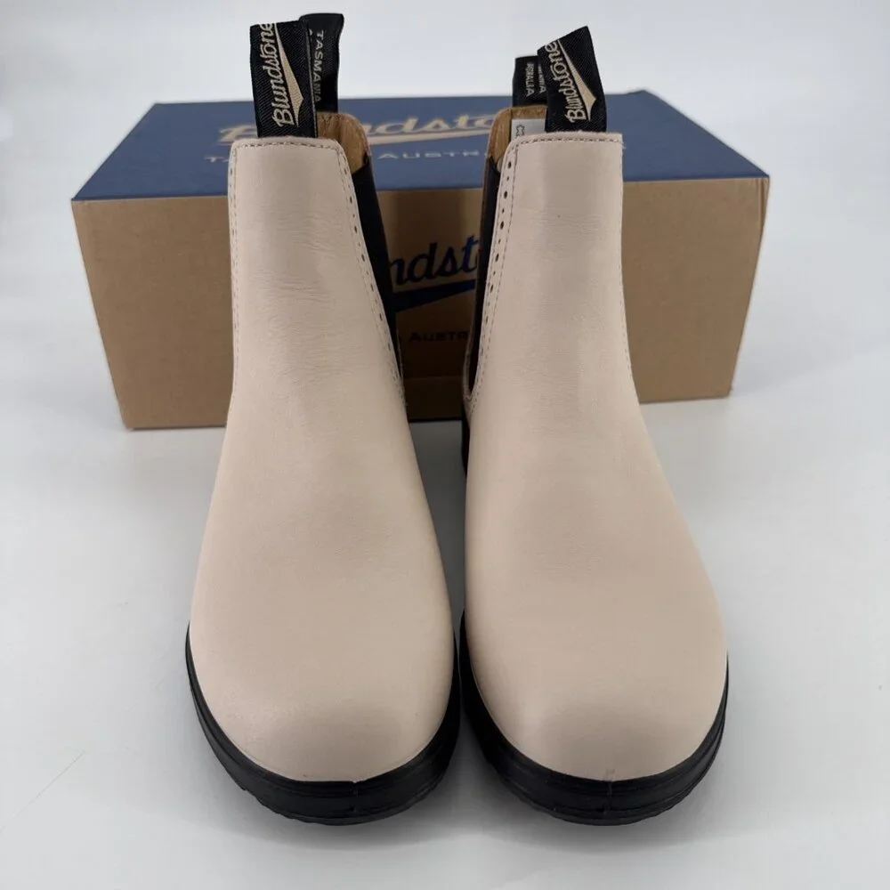 BLUNDSTONE Womens Size US 7 ELASTIC SIDED BOOTS In Pearl New In Box
